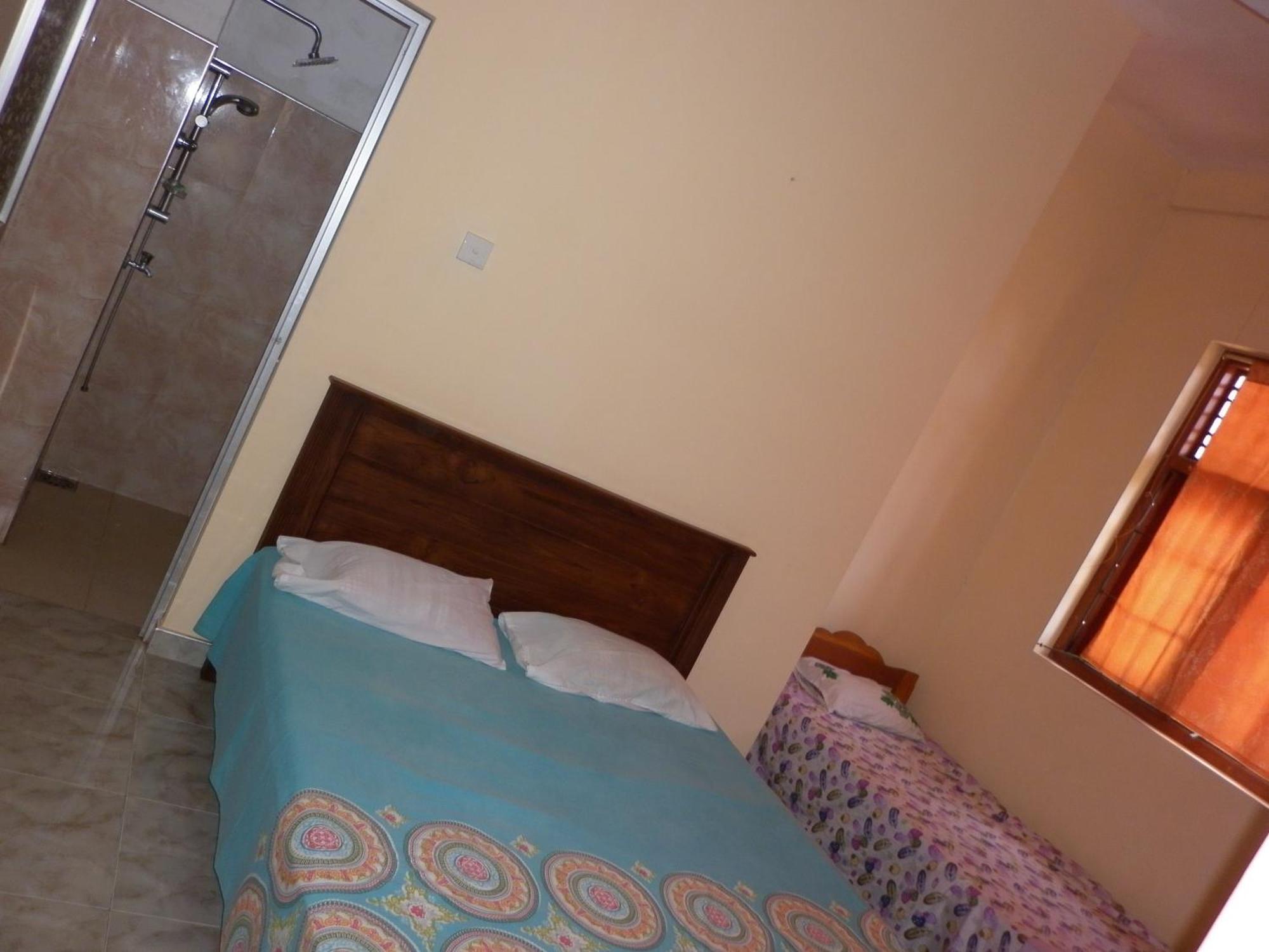Seetha'S Hostel Negombo Exterior photo